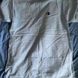 MENS CHAMPION SHORT SLEEVE LIKE NEW